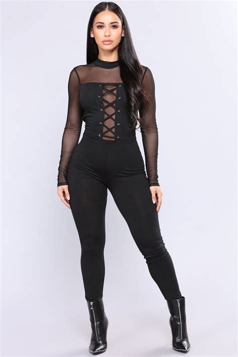 fashion nova all black outfits